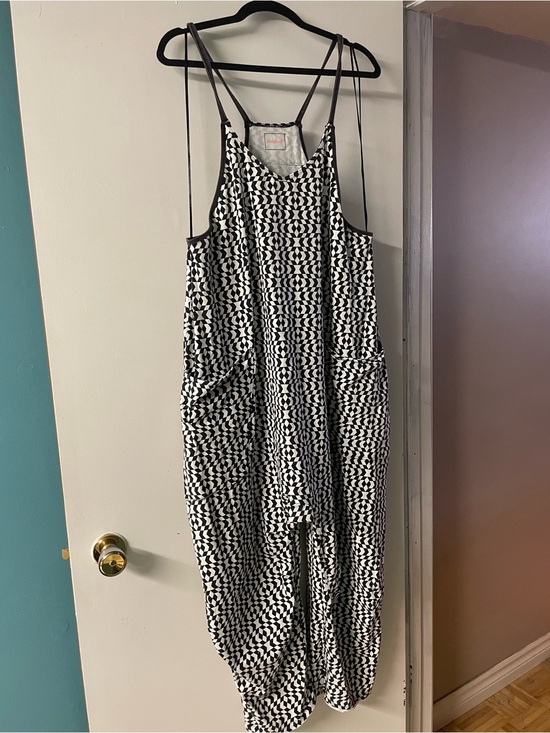 Free People Dresses & Skirts - Free people hit shot onesie romper Geometric black white pattern large